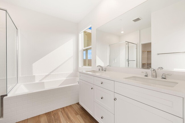 Building Photo - 79329 Zamora Ct