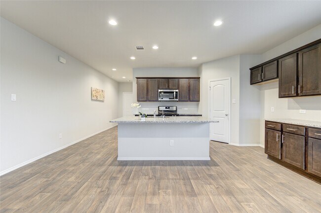 Building Photo - 4215 Fornari Ln