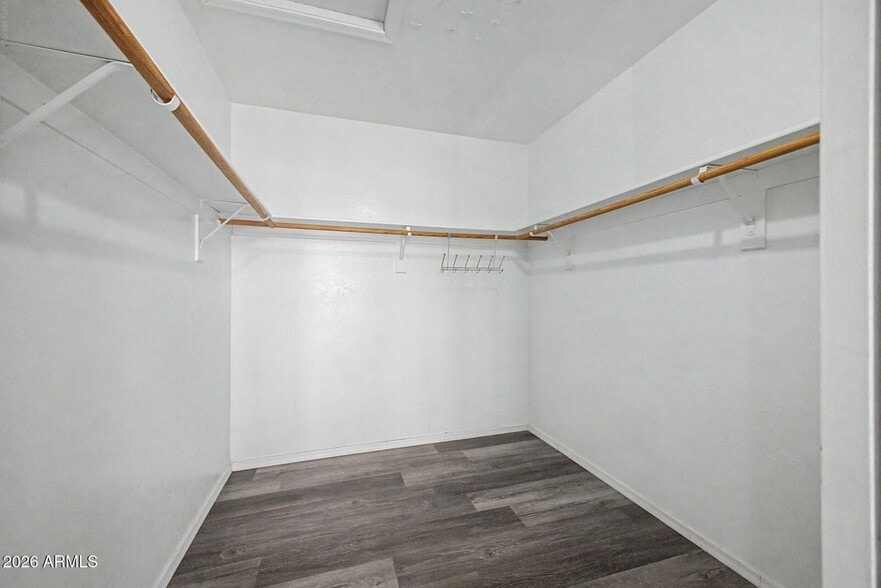 Building Photo - 13166 W Cypress St
