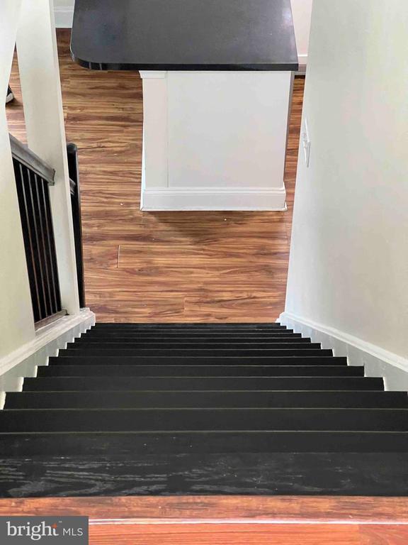 Building Photo - 6247 Spring Knoll Dr