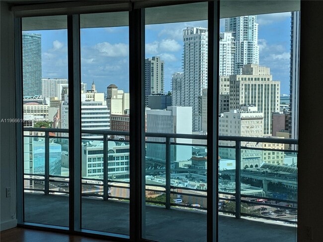 Building Photo - 350 S Miami Ave