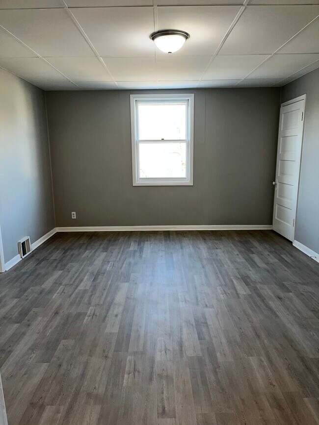 Building Photo - 43 W Joliet St