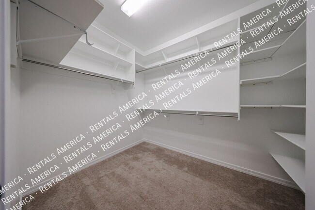 Building Photo - 11128 S 54th Ln