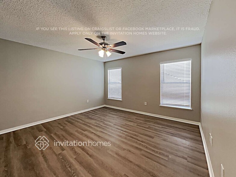 Building Photo - 2415 Marcasite Loop