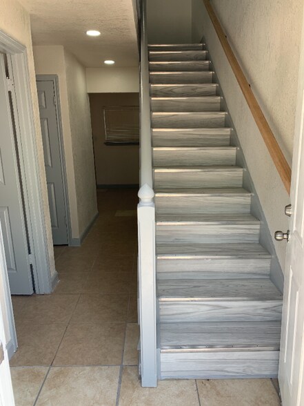 Building Photo - 4624 San Jacinto St