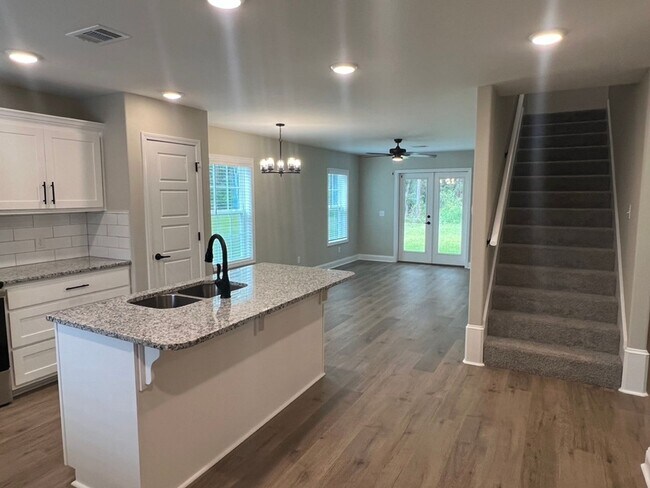 Building Photo - BRAND NEW! 3BR/2BA Duplex for Rent