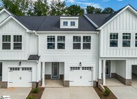 Building Photo - 105 Pine Breeze Wy