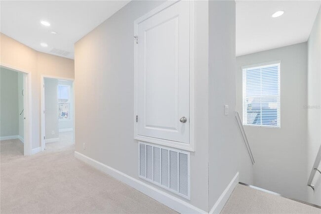 Building Photo - 8962 Lower Carrel Cir