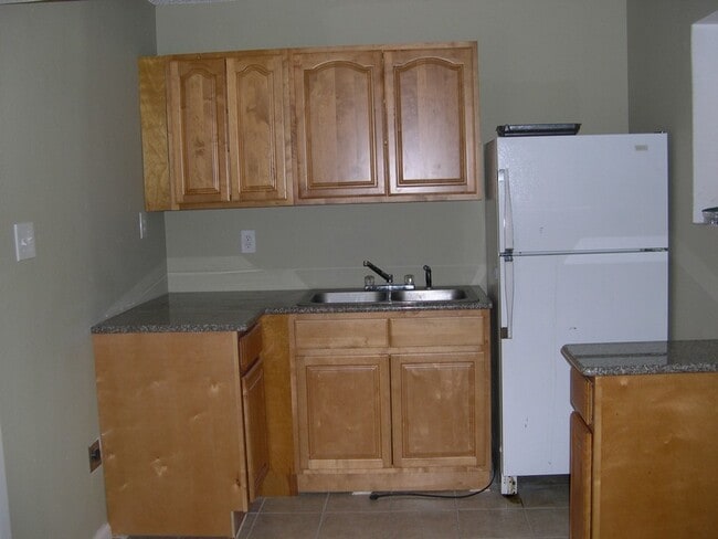 Building Photo - 3 Bedroom House in Garland, TX