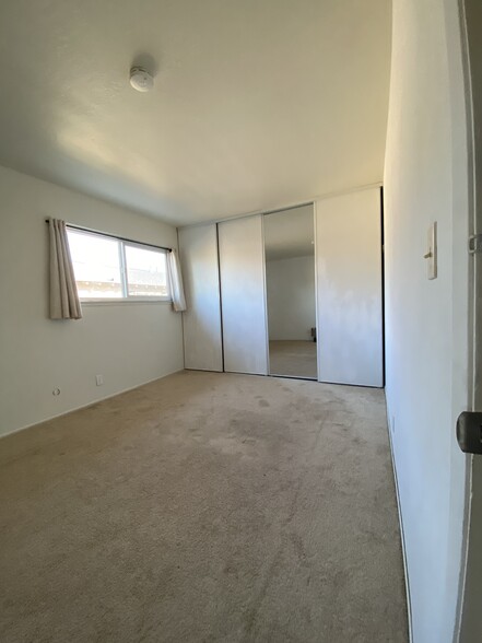 Building Photo - 1737 Noranda Dr