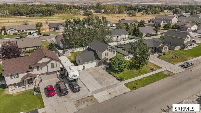 Building Photo - 1150 Hammerstone Dr