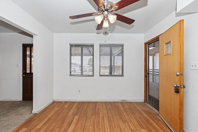 Building Photo - Rental Availalble
