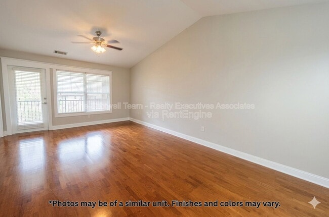 Building Photo - 3708 Spruce Ridge Way