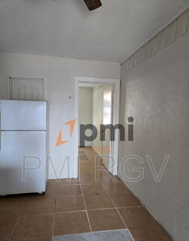 Building Photo - 1608 Norma Ln