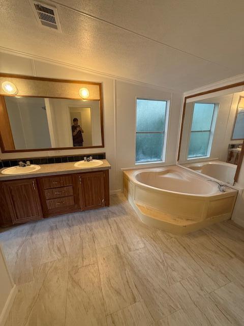 Building Photo - 12002 SW Sandalfoot Blvd