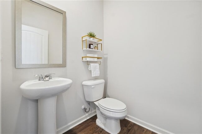 Building Photo - 100 Fernbrook Trl