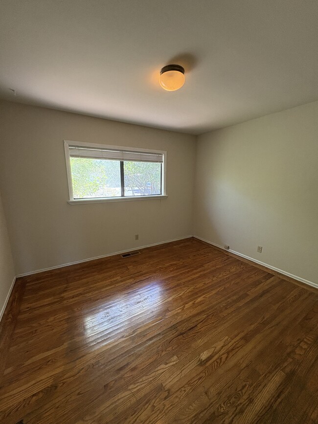 Building Photo - 507 Benicia Dr