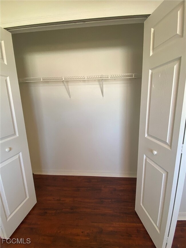 Building Photo - 1029 SE 11th St