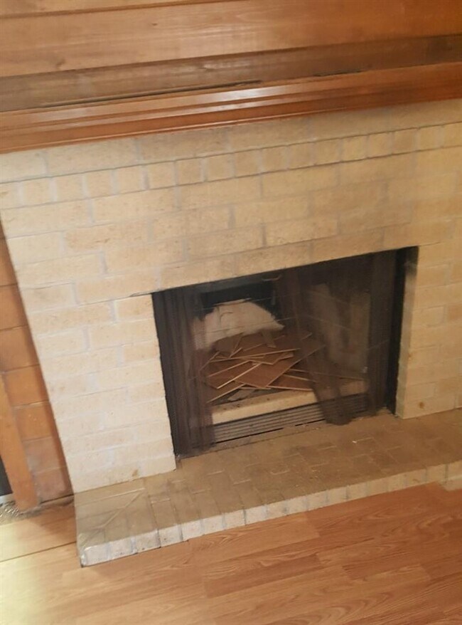 Building Photo - 210 SW 17th St