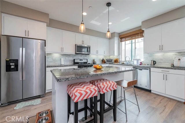 Building Photo - 118 Cadence