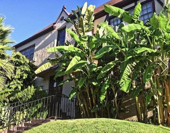 Primary Photo - 8203 Blackburn Ave