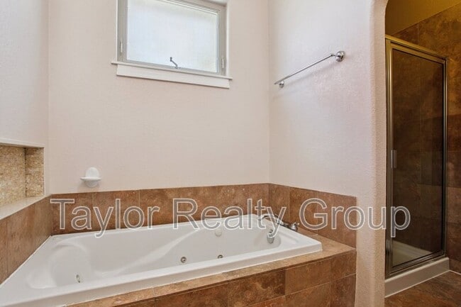 Building Photo - 13190 W 10th Ave