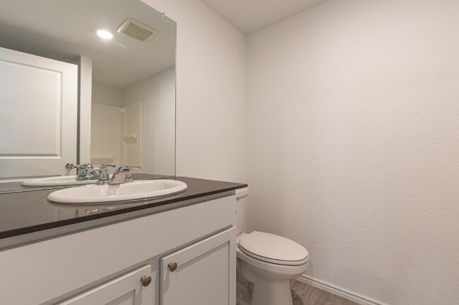 Building Photo - 7125 Elm Cv