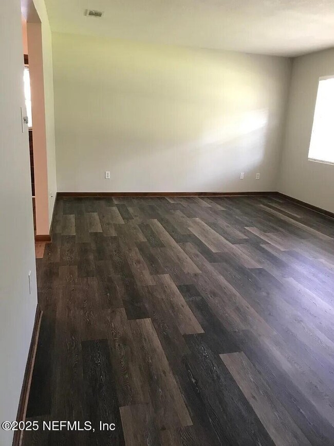 Building Photo - 3462 NW 35th Pl