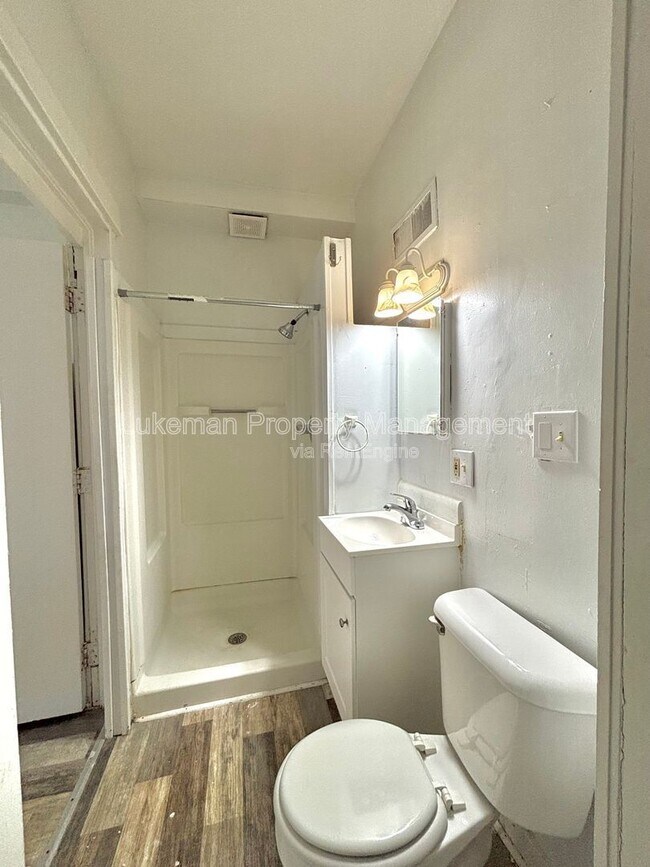 Building Photo - 530 Locust St