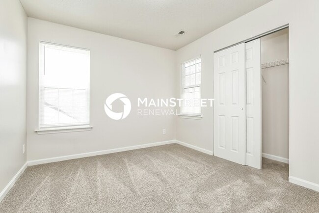 Building Photo - 3 Bedroom Pet-Friendly Home in Greensboro, NC with Main Street Renewal