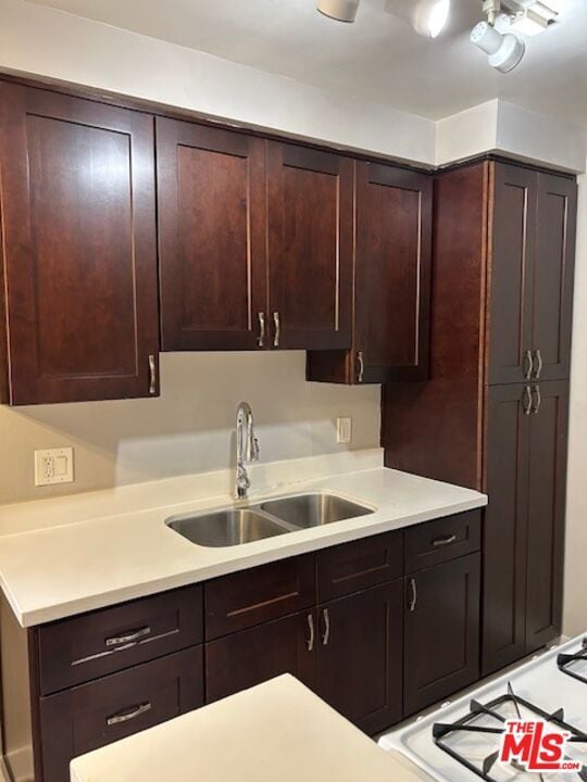 Building Photo - 12766 Pacific Ave