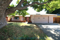 Building Photo - 29 Grand Rio Cir