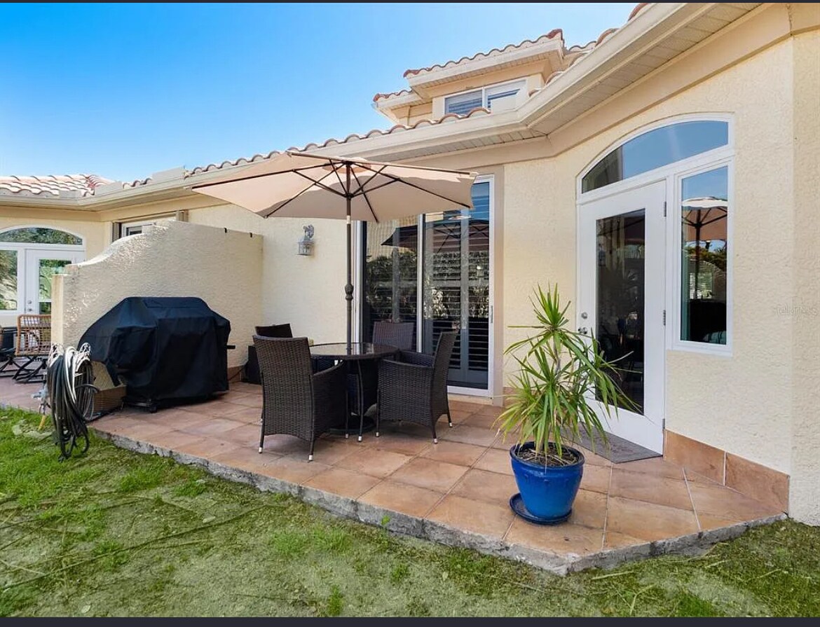 Building Photo - 1164 Beachcomber Ct