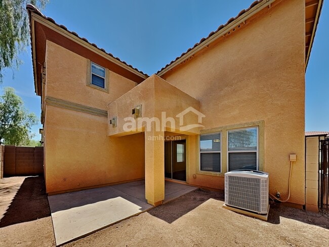 Building Photo - 8561 N 63rd Dr