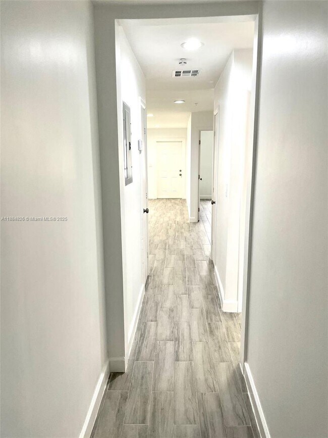 Building Photo - 2770 NW 58th Terrace