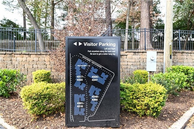 Building Photo - 4300 Roswell Rd NE