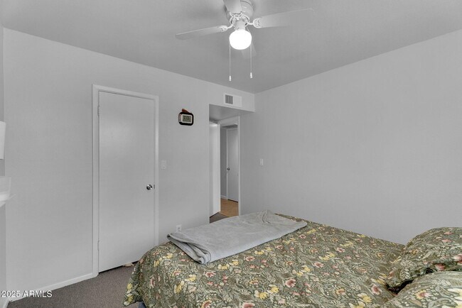 Building Photo - 3626 N 37th St