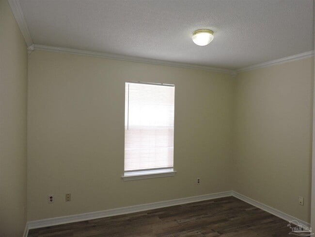 Building Photo - 3296 Two Sisters Wy