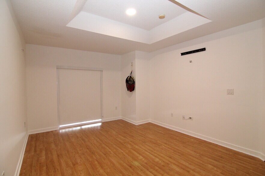 Building Photo - 11223 NW 57th Ln