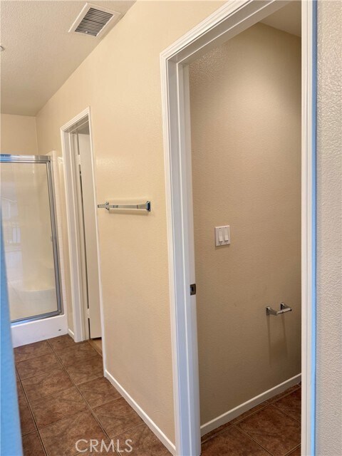 Building Photo - 9441 Barstow Dr