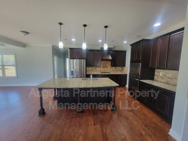 Building Photo - 135 Langfuhr Way
