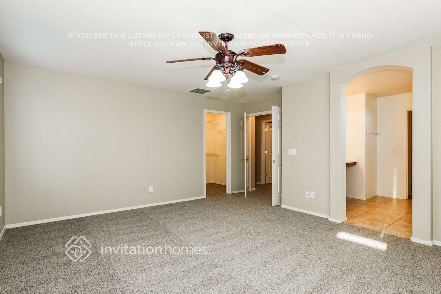 Building Photo - 4821 E Meadow Mist Ln