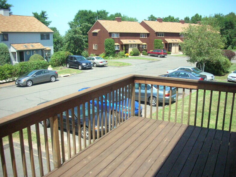 Building Photo - 177 Skyview Dr