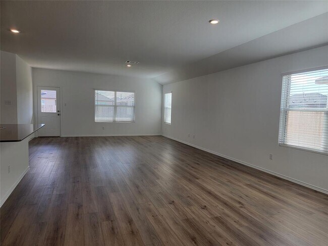 Building Photo - 602 Arnage Dr