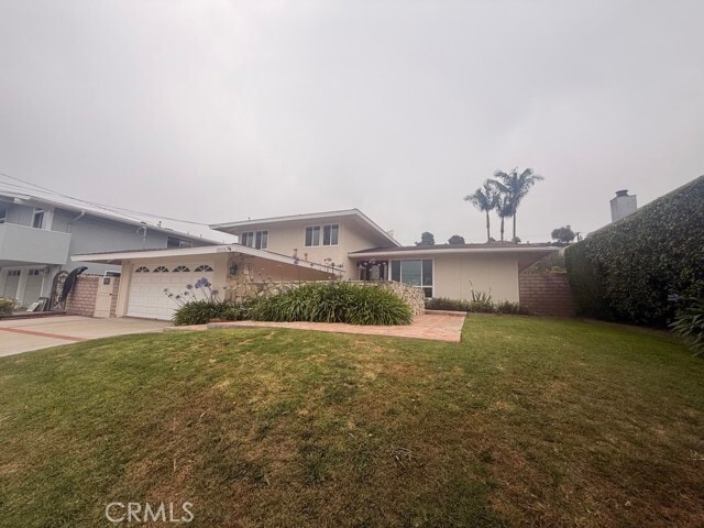 Building Photo - 28058 Braidwood Dr