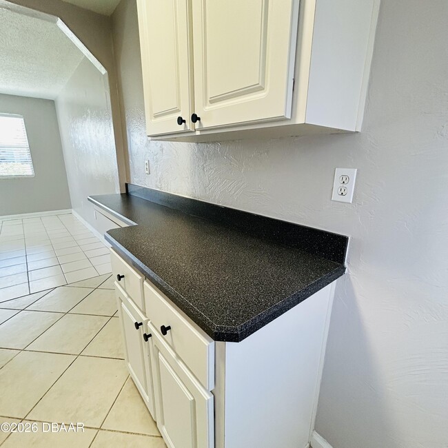 Building Photo - 36 Cypress Cir