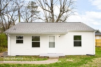 Building Photo - Charming Renovated Home with Spacious Yard and Bright Living Spaces