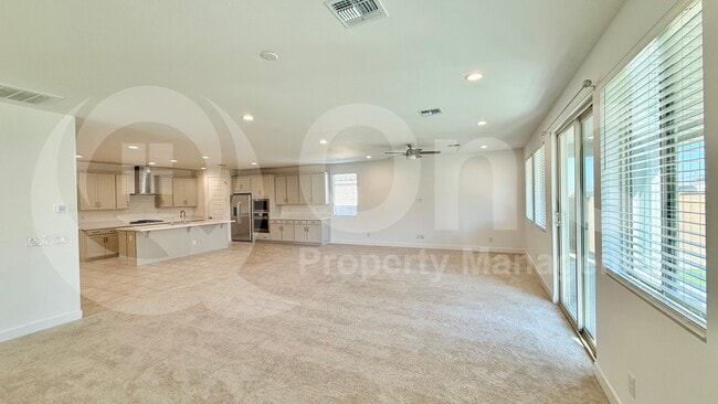 Building Photo - 14255 W Alameda Rd