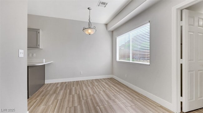 Building Photo - 74 Blue Beak Way