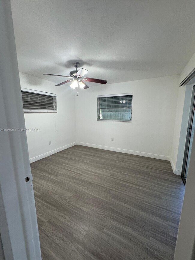 Building Photo - 2985 NW 69th Ave